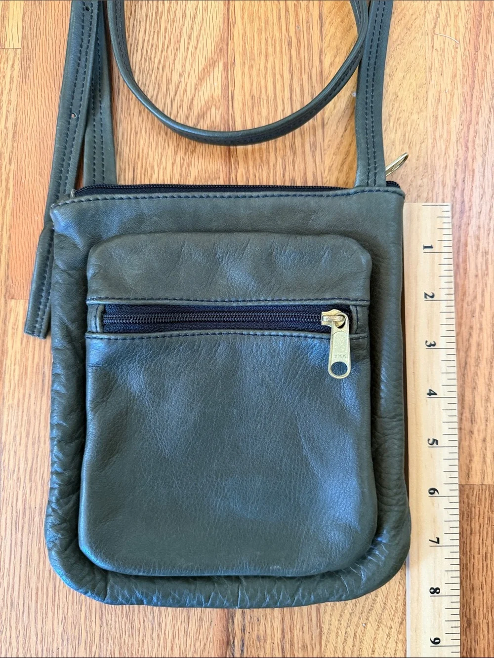 Wasted Belt Seattle Slim Crossbody Leather Bag in Army Green